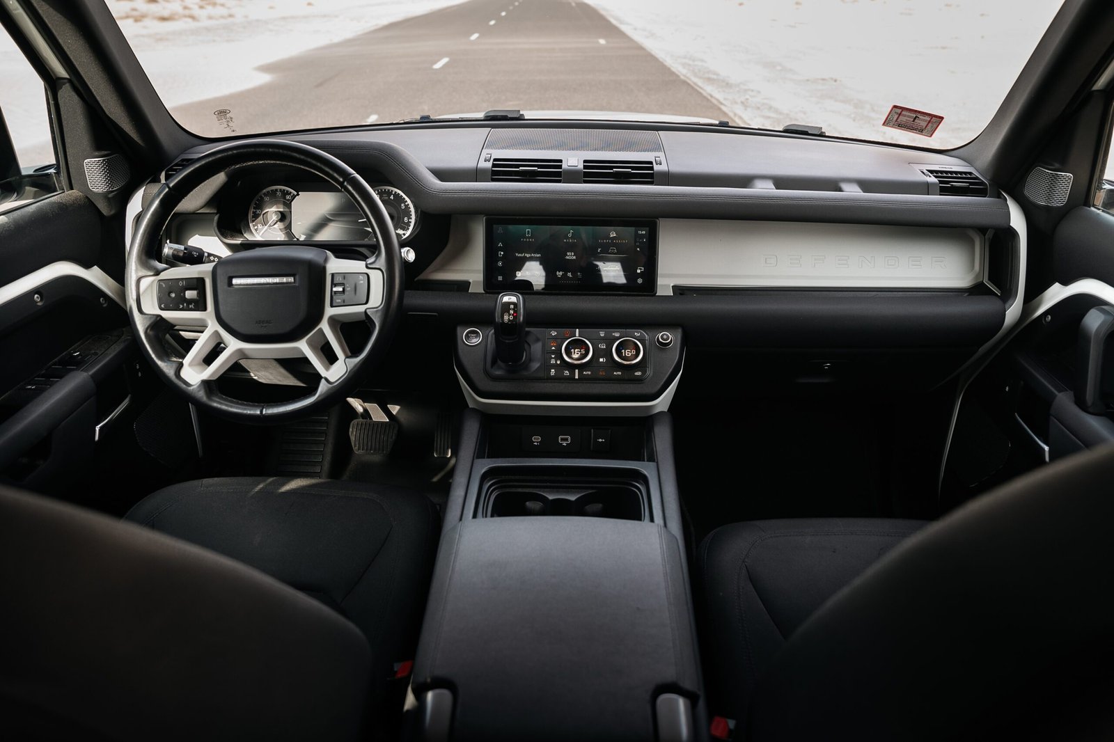 Land Rover Defender for rent in Dubai – rugged luxury SUV from Yaga Rent a Car