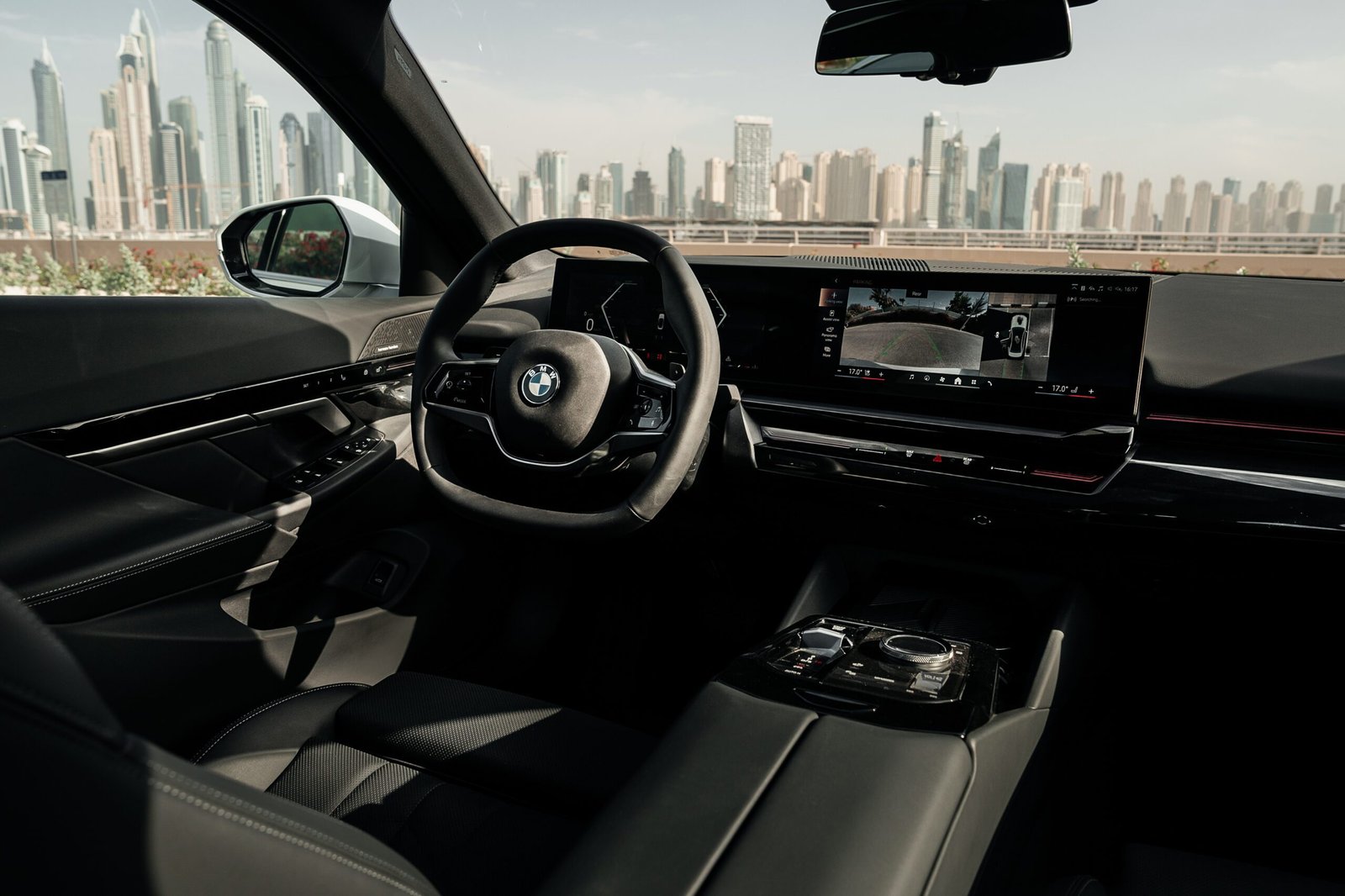 BMW 5 Series for rent in Dubai – executive sedan by Yaga Rent a Car