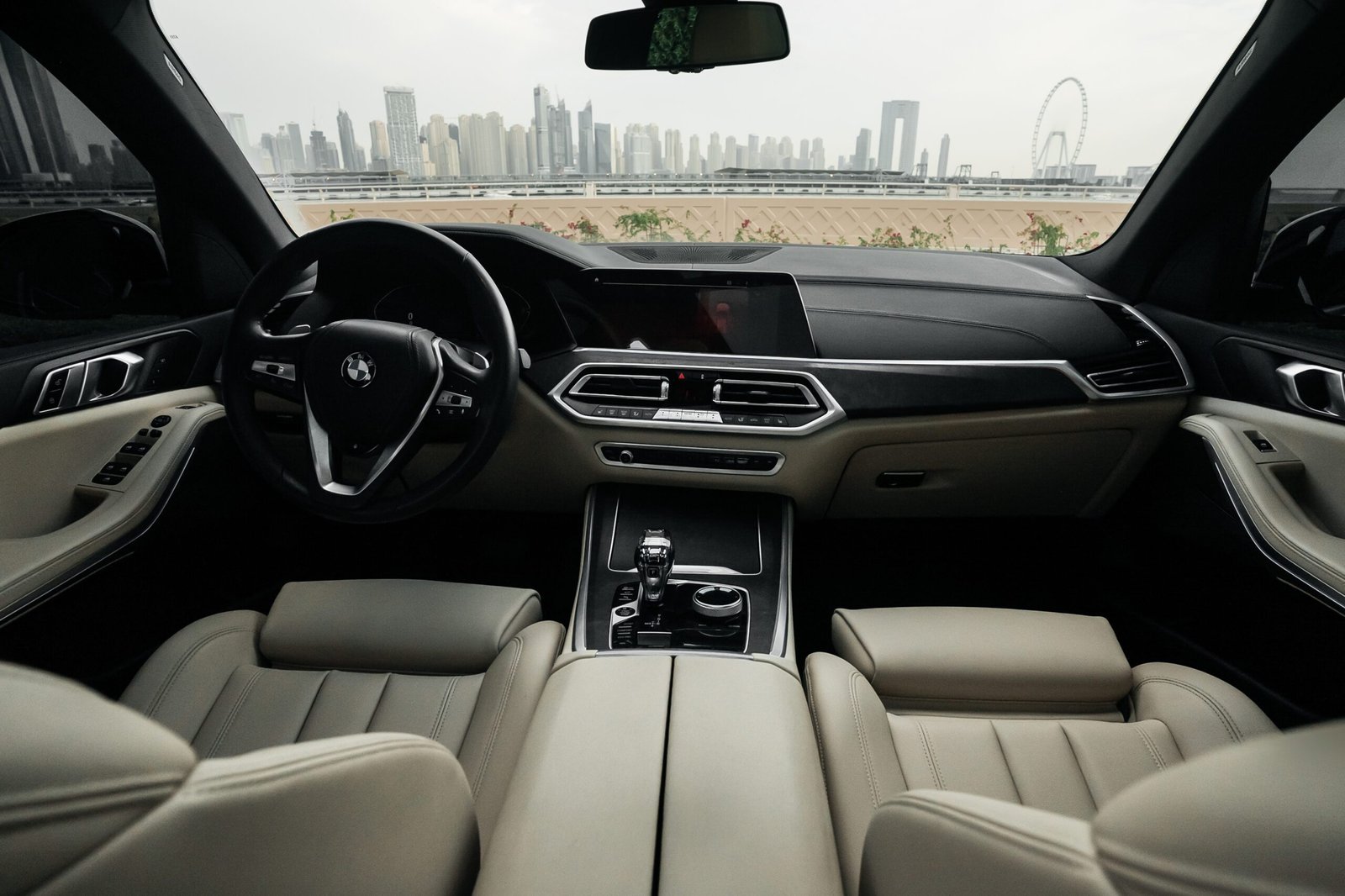 BMW X5 for rent in Dubai – luxury SUV from Yaga Rent a Car